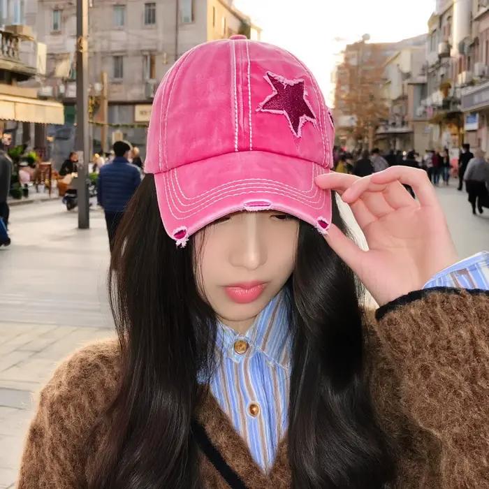 Casquette de baseball rétro Y2K en jean délavé avec étoiles et trous