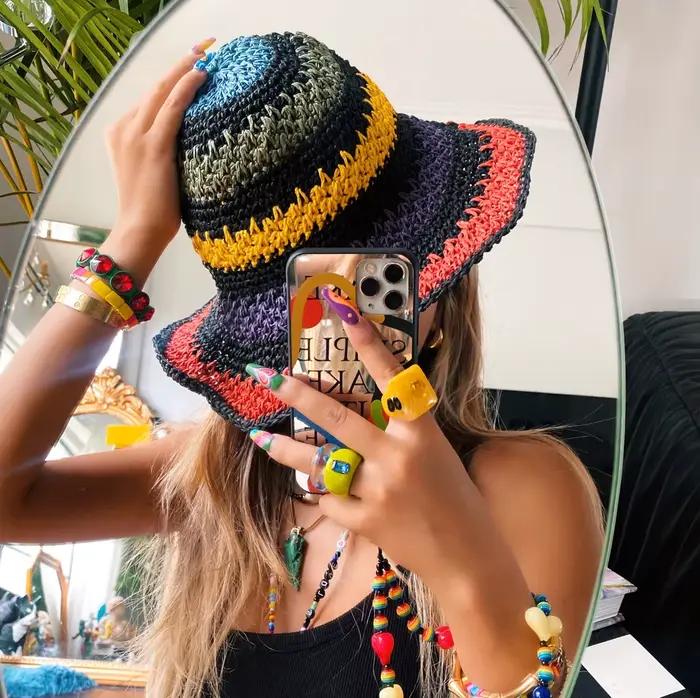 Chapeau Seau Arc-en-Ciel au Crochet Fait Main Femme Plage Protection UV Casquette Boho Printemps Eté Occasions Spéciales