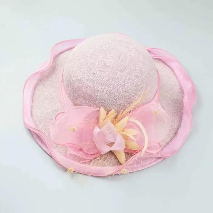 Chapeau de soleil fascinateur Sinamay à grand bord élégant avec fleur
