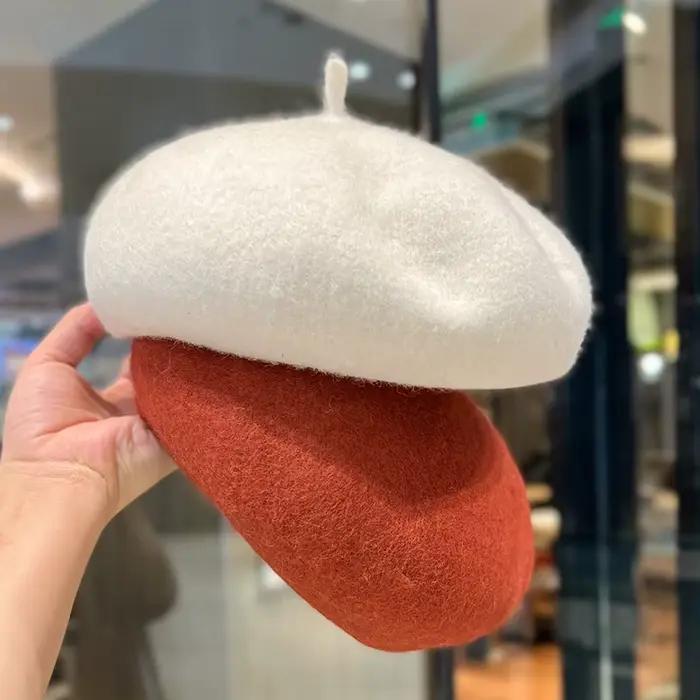 Bérets en laine élégants pour femmes