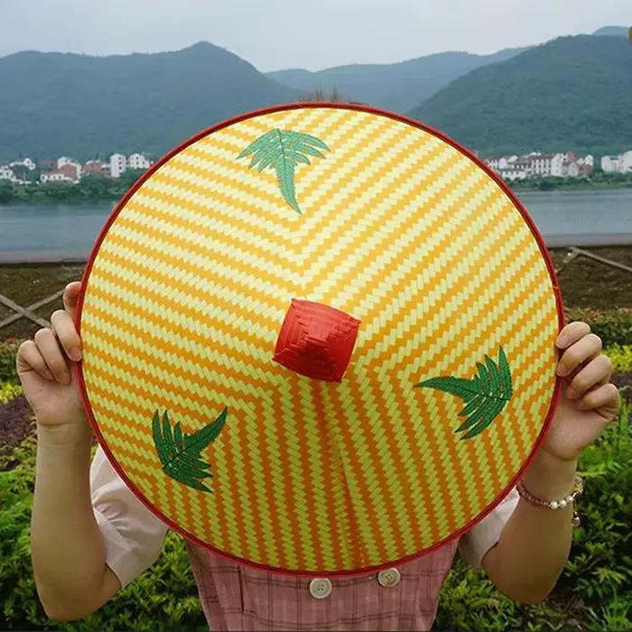 Chapeau rétro chinois en bambou et rotin