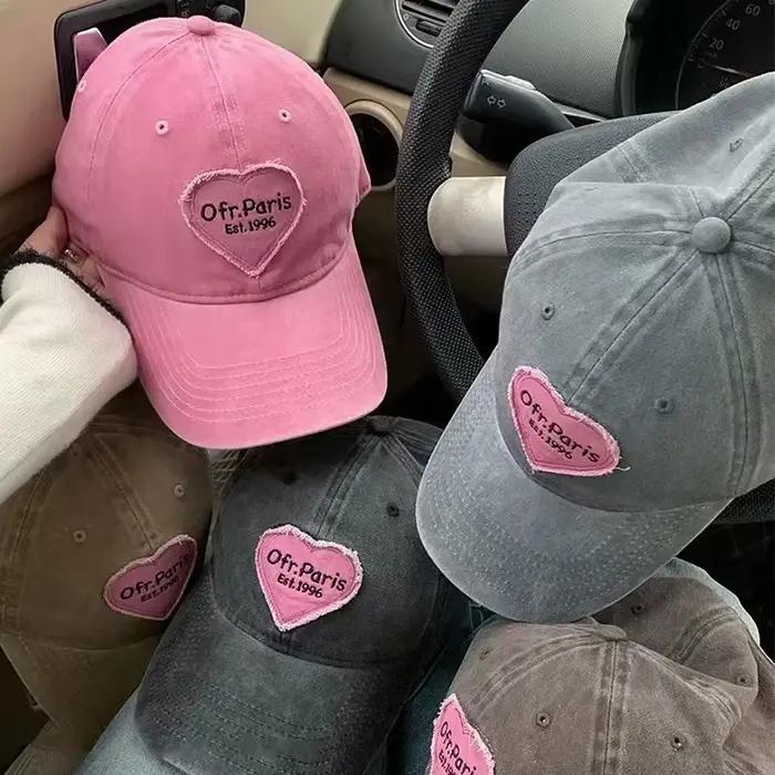 Casquette de baseball brodée motif cœur pour femme coton polyester réglable printemps été ocassions décontractées