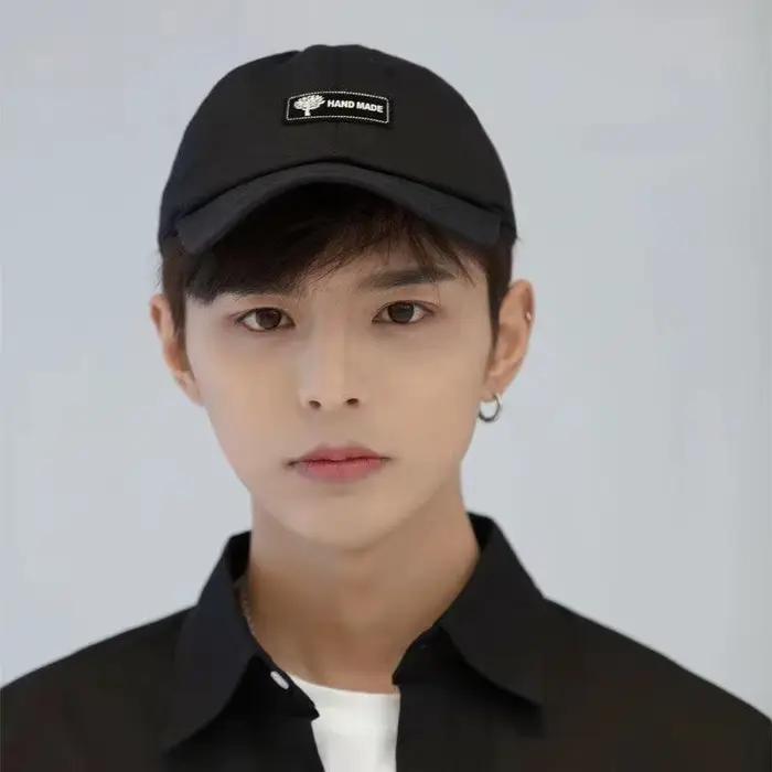 Casquette de baseball tendance avec verres réfléchissants style streetwear unisexe pour hommes et femmes pour les quatre saisons occasions décontractées