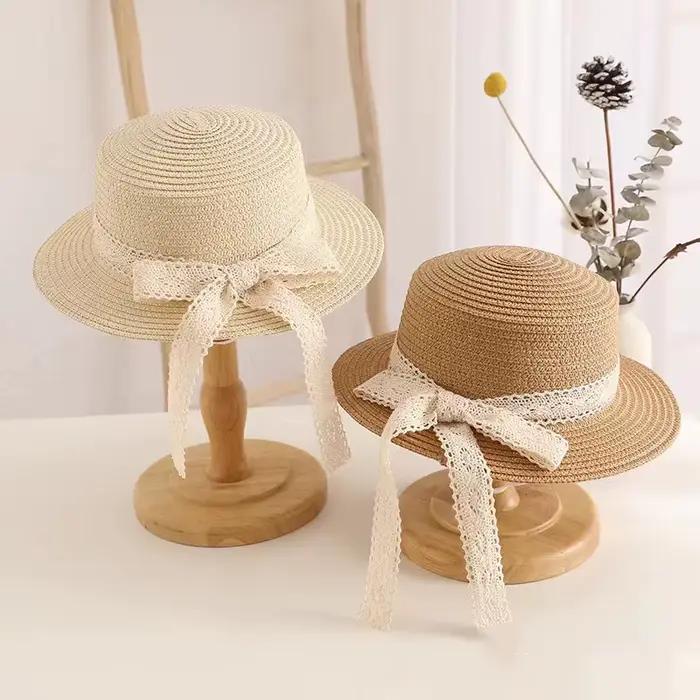 Chapeau de paille à large bord avec manchettes en dentelle pour enfant 3-6 ans été printemps occassions spéciales plage parc piscine