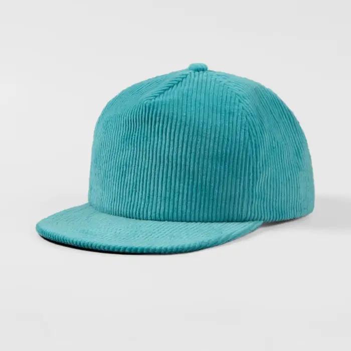 Chapeau rétro logo brodé personnalisé en velours côtelé cinq panneaux bord plat pour hommes et femmes casquette de baseball décontractée protection solaire adaptable