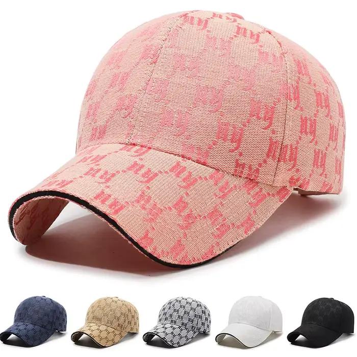 Casquette de baseball blanche élégante et tendance : un mélange de style et de polyvalence