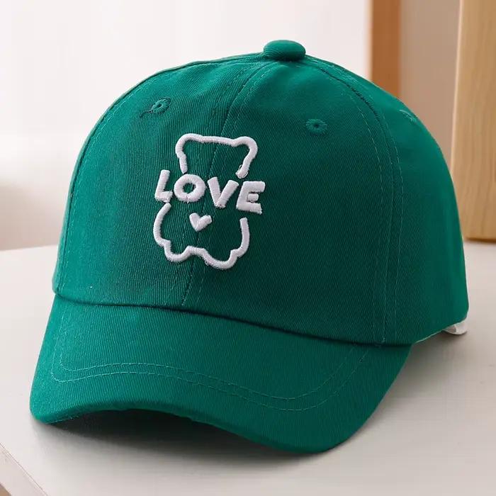 Chapeau de baseball à broder LOVE en style simple et mignon