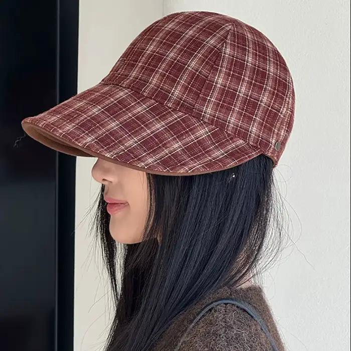 Chapeau réversible à carreaux pour femme