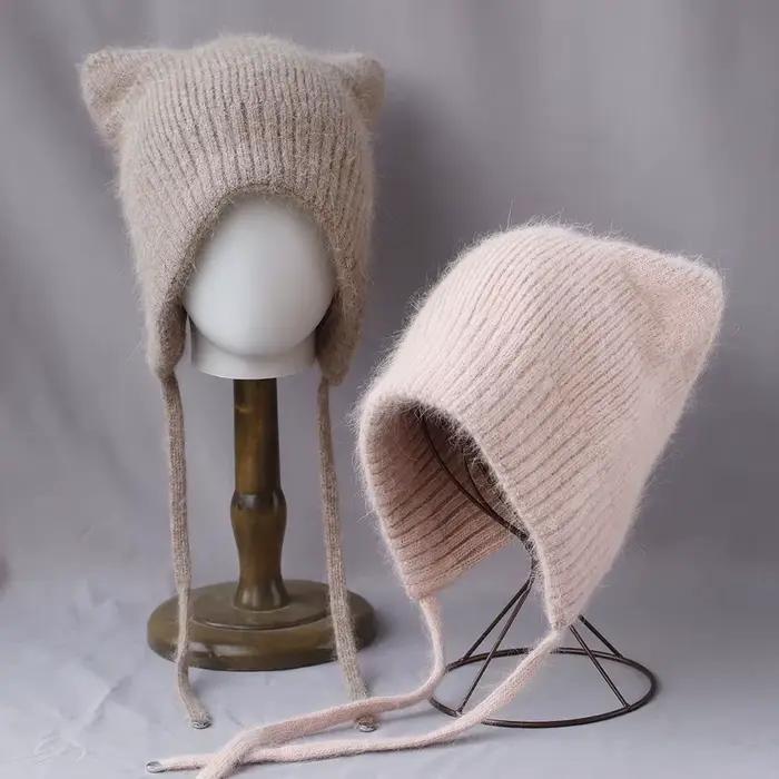 Chapeau profond d'extérieur en cachemire avec oreilles