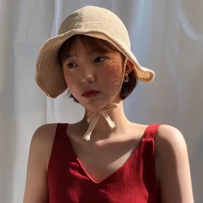 Bonnets de régence en paille de lin pour femmes