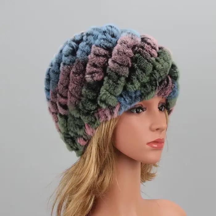 Chapeau en vraie fourrure de lapin Rex