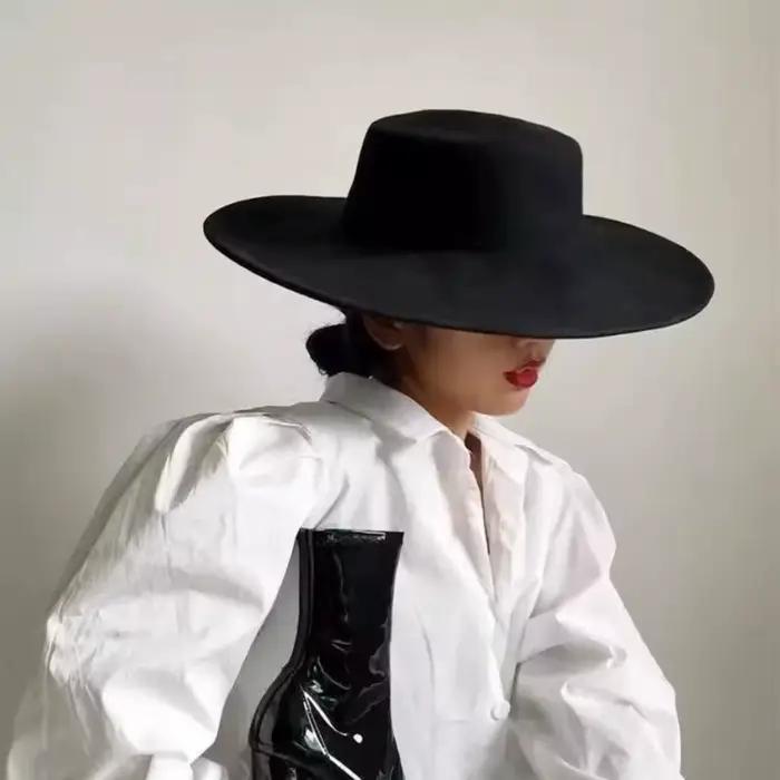 Casquette plate élégante rétro pour femme