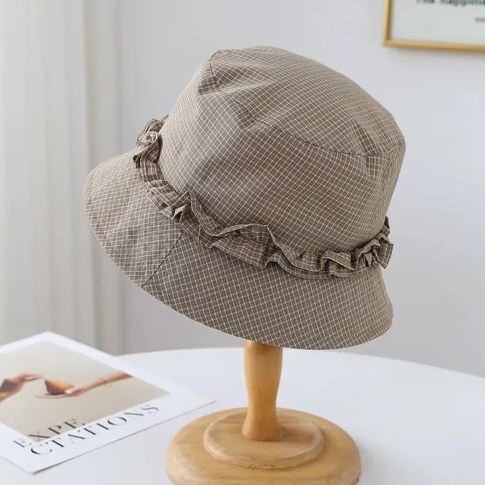 Chapeau de seau pour femme à carreaux avec volants protection solaire style pêcheur occassions décontractées春夏秋冬通用女士渔夫帽方格波浪边防晒多功能春秋夏季使用场合休闲