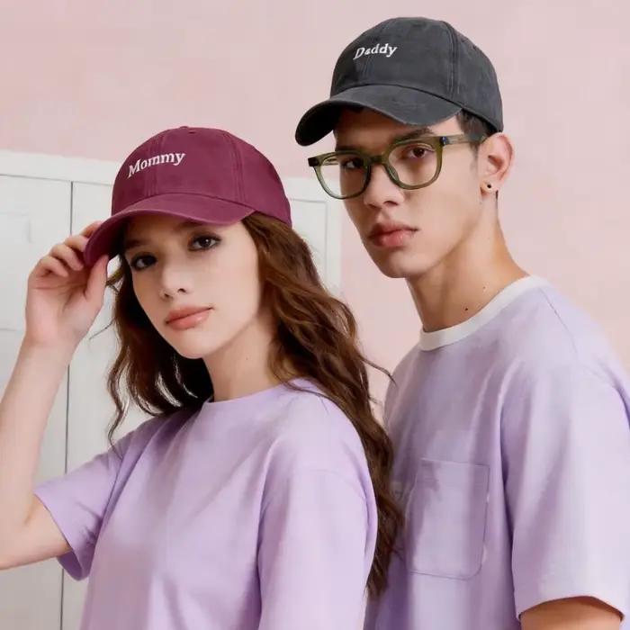 1 Paire de Casquettes de Baseball Décontractées Brodé DAD MOM pour Hommes et Femmes