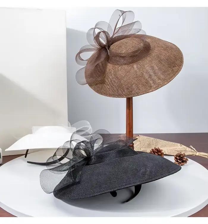 Chapeau Cloche français à large bord