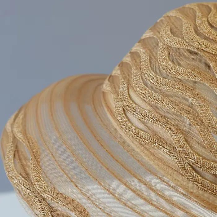 Chapeau de soleil élégant à large bord en dentelle pour femme