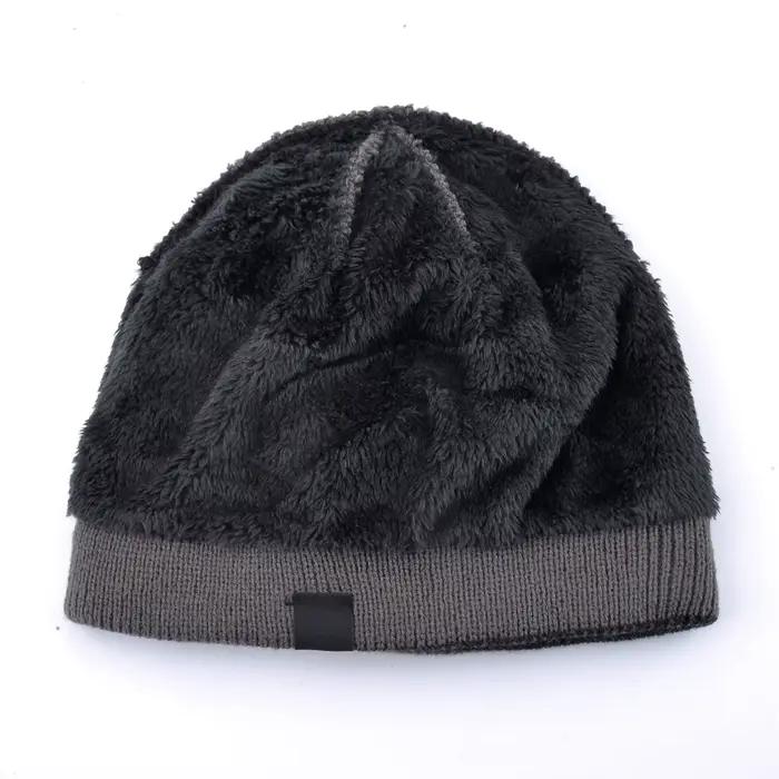 Bonnets Skullies tricotés à rayures pour hommes