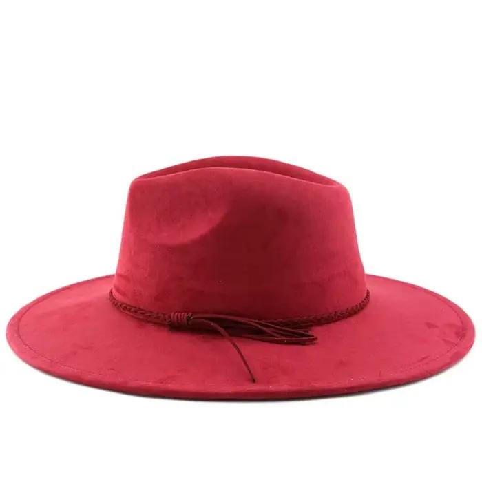 Le chapeau unisexe confortable 39BB présente une conception à dessus plat une construction légère