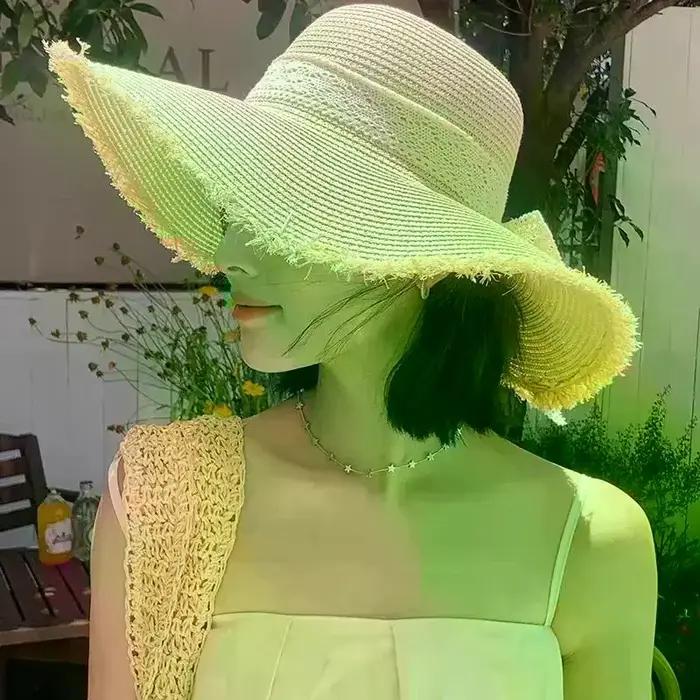 Chapeau de paille oversize à grand bord avec nœud décoratif pour femme