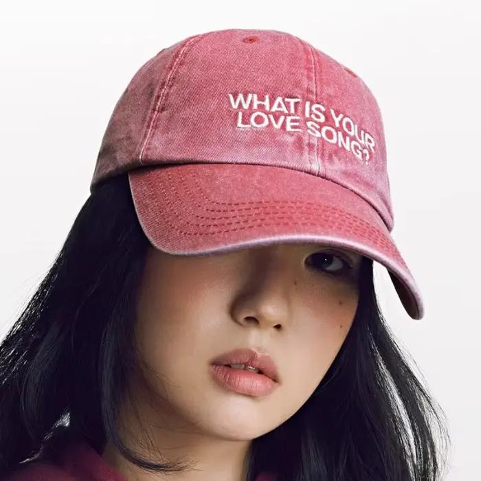 Casquette de baseball brodée 'What Is Your Love Song' en coton délavé