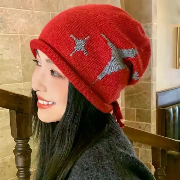 Bonnets à motif bouclé pour femmes