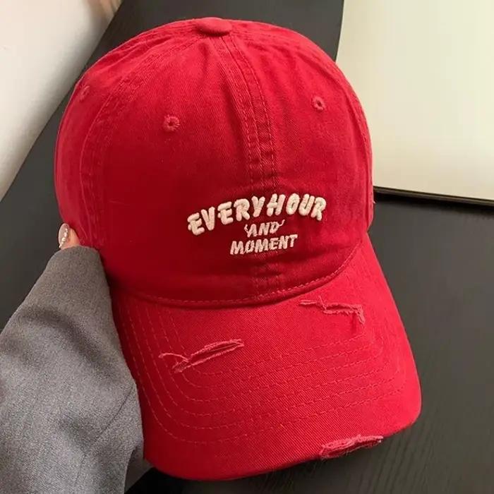 RICYGVM chapeau de Baseball rouge pour femmes lettre brodée casquette de langue de canard Sport de plein air