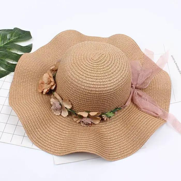Chapeau de paille ondulé pour femmes