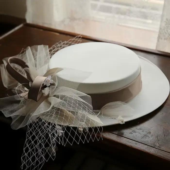 Chapeaux de mariage rétro avec nœud papillon pour femmes