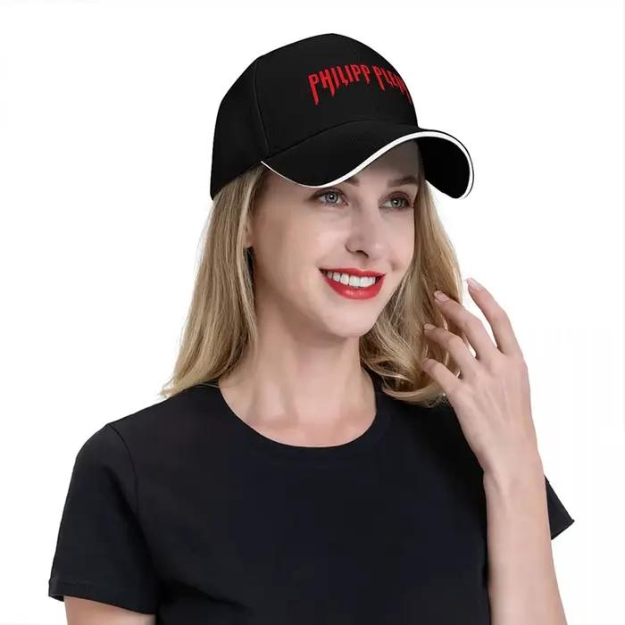 Casquette de baseball PHILIPP PLEIN avec logo brodé rouge sur fond noir