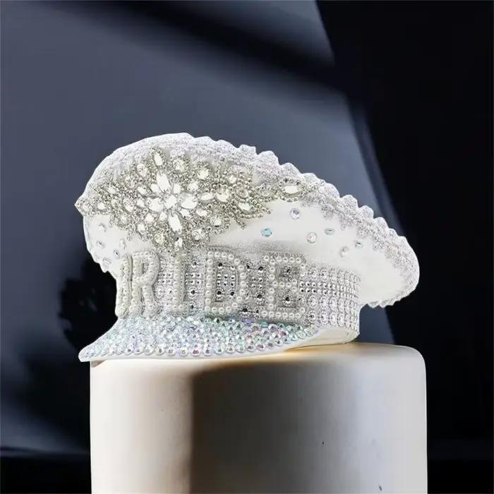 Chapeau à bijoux 39BD