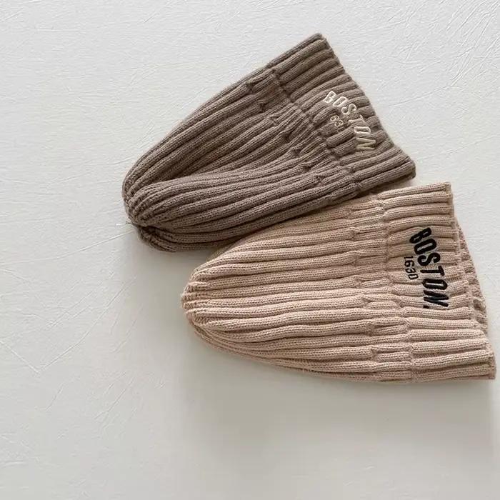 Bonnet en coton doux avec lettres brodées pour bébé unisexe hiver japon coréen 13 à 24 mois