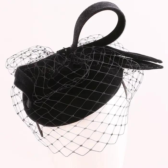 Chapeau fascinateur en feutre de laine 100% noir avec voile et nœud