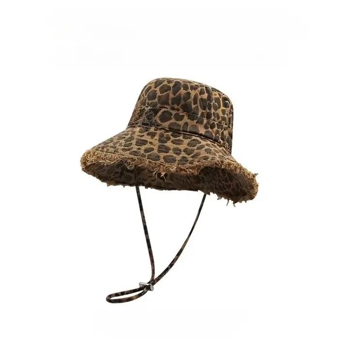 Chapeau de pêcheur Boho à large bord imprimé léopard pour femme