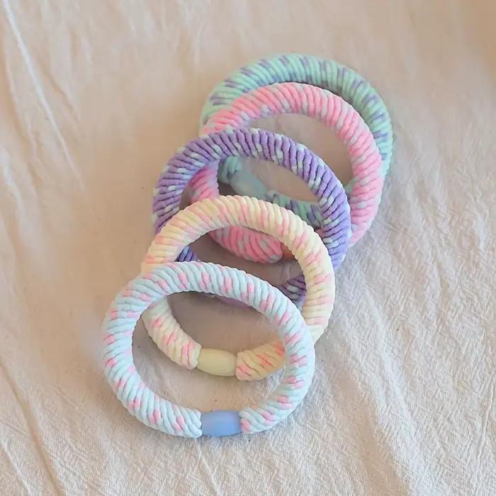 Joli bandeau tressé de couleur claire - Bandeau doux et élastique