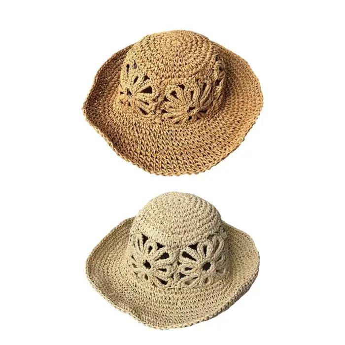 Chapeau soleil en paille ajouré à larges bords