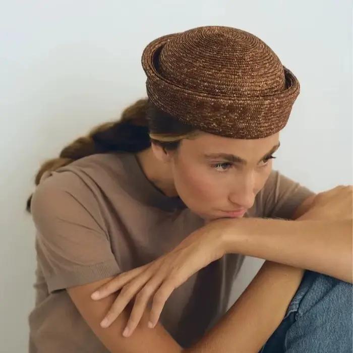 Chapeau de soleil en paille naturelle pour femme