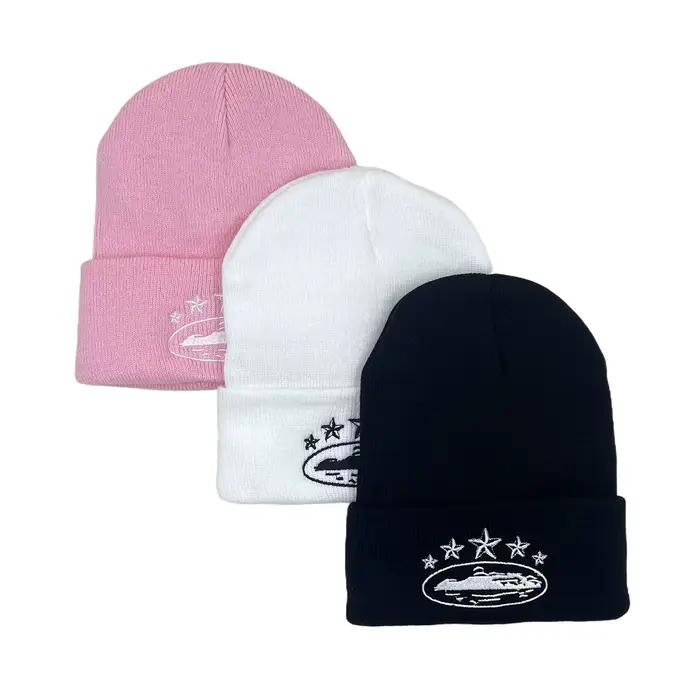 Mode d'hiver chaud tricoté chapeau diable île broderie