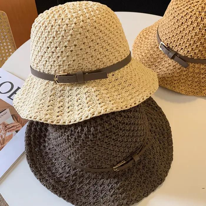 Chapeau de soleil élégant en paille tressée avec ceinture