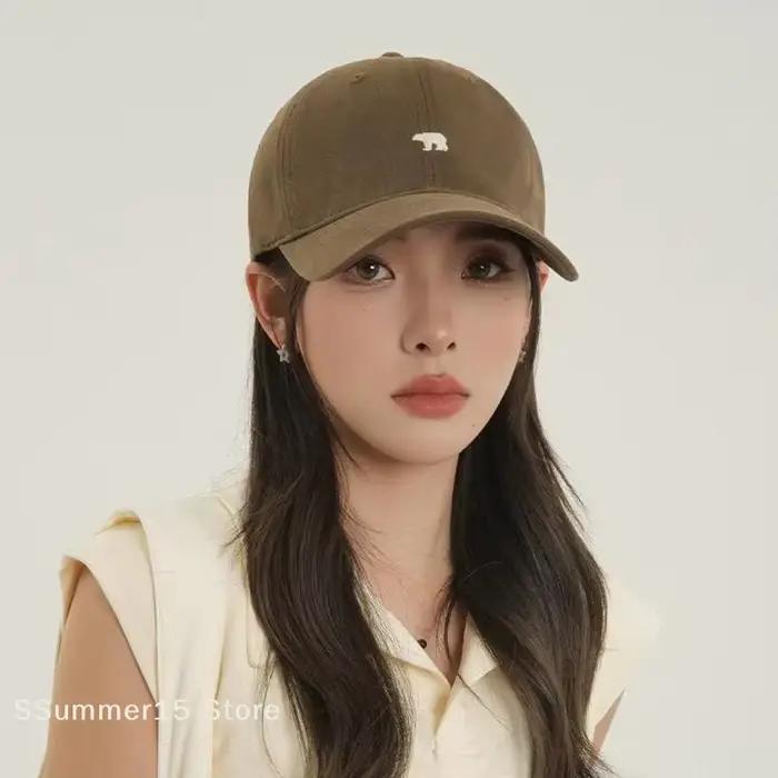 【R】Casquette de baseball brodée avec un motif d'ours