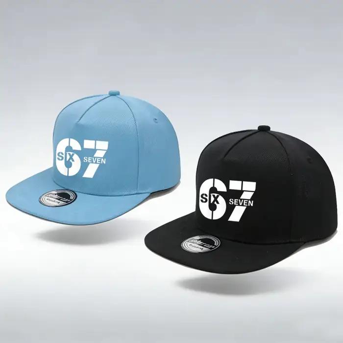 Casquette à visière plate Y2K 67