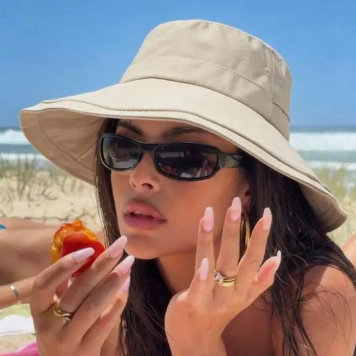 Chapeau de soleil décoratif à cordon de serrage pour femmes