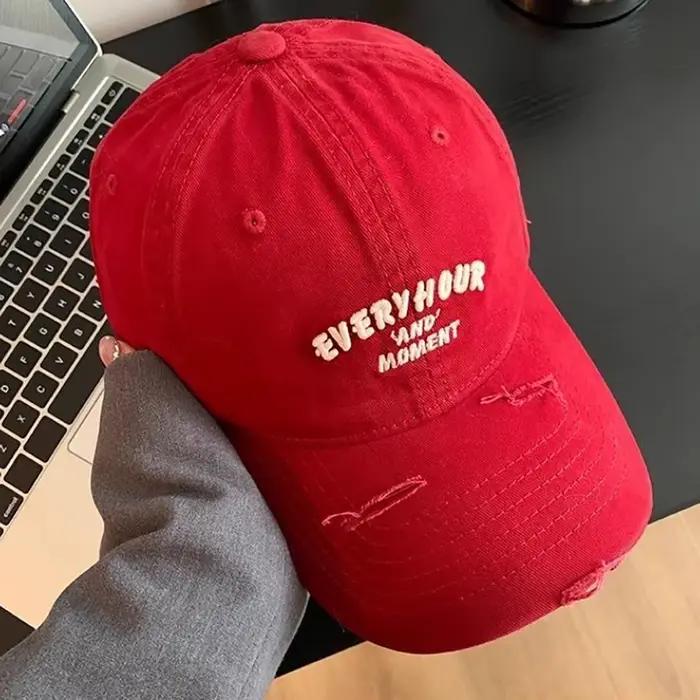 RICYGVM chapeau de Baseball rouge pour femmes lettre brodée casquette de langue de canard Sport de plein air
