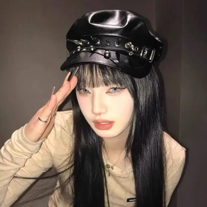 Béret vintage à rivets casquette plate en cuir synthétique style gothique Harajuku Y2K pour filles couvre-chef de protection solaire occasions extérieures