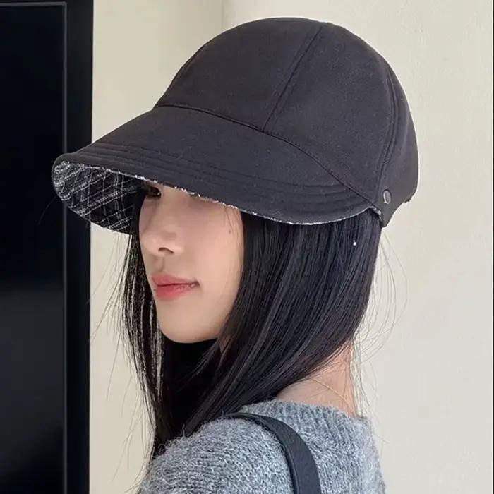 Chapeau réversible à carreaux pour femme