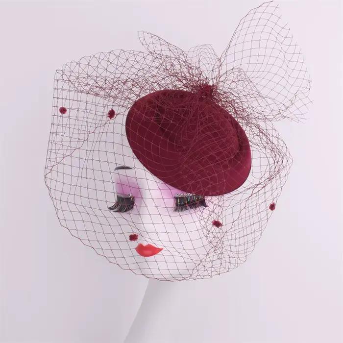 Chapeau haut de forme en voile noir pour femme