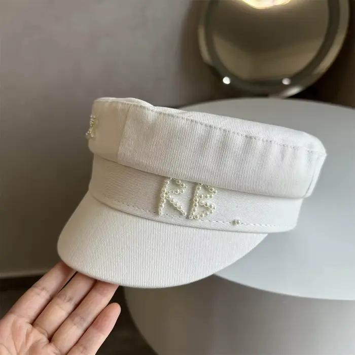 Casquette Baker Boy Monogrammée avec Perles