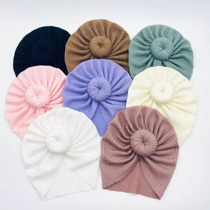 Chapeaux noués pour bébé fille
