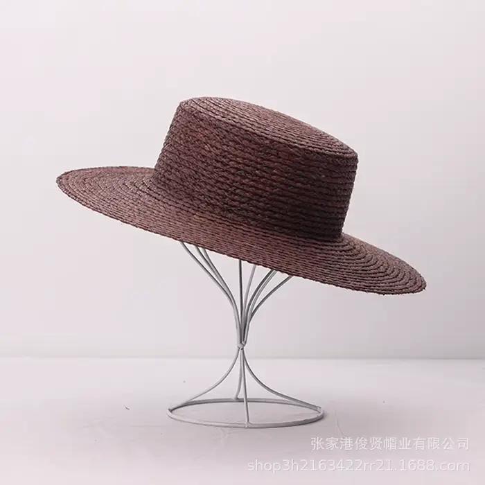 Chapeau plat en raphia marron café à grands bords pour femmes