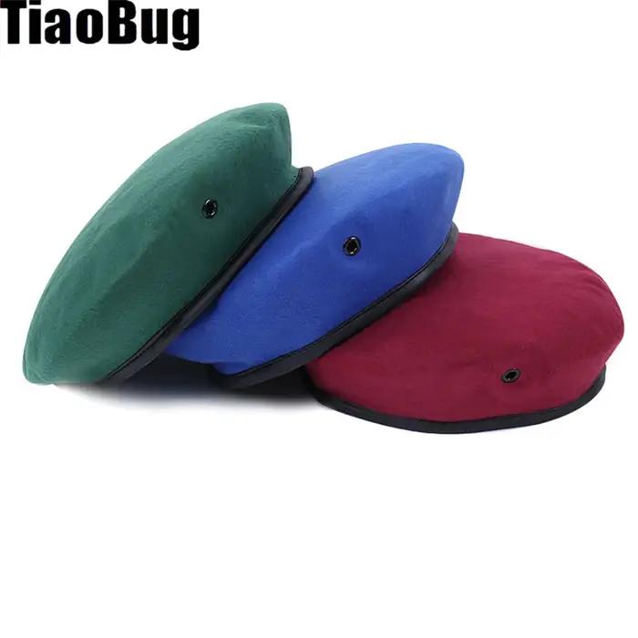 Béret de style militaire en feutre solide, confortable et respirant pour femmes, idéal pour les fêtes et les événements costumés, avec des options de couleurs variées
