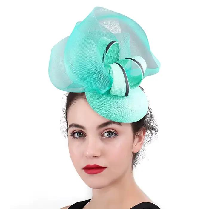 Chapeaux de mode rose chaud pour dames